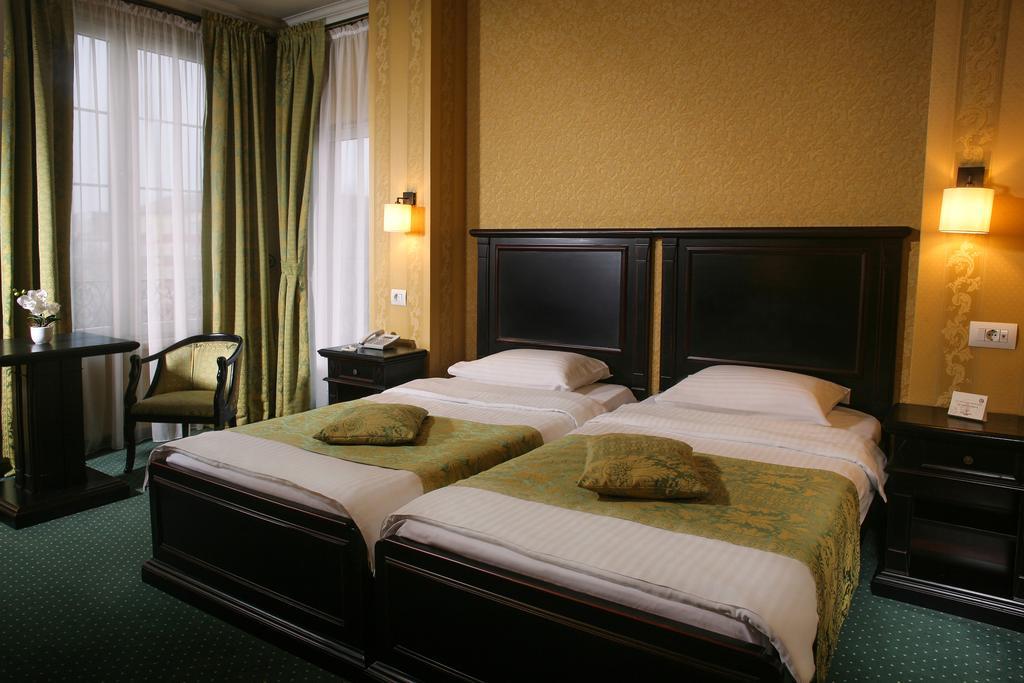 Hotel Novera Timisoara Bagian luar foto