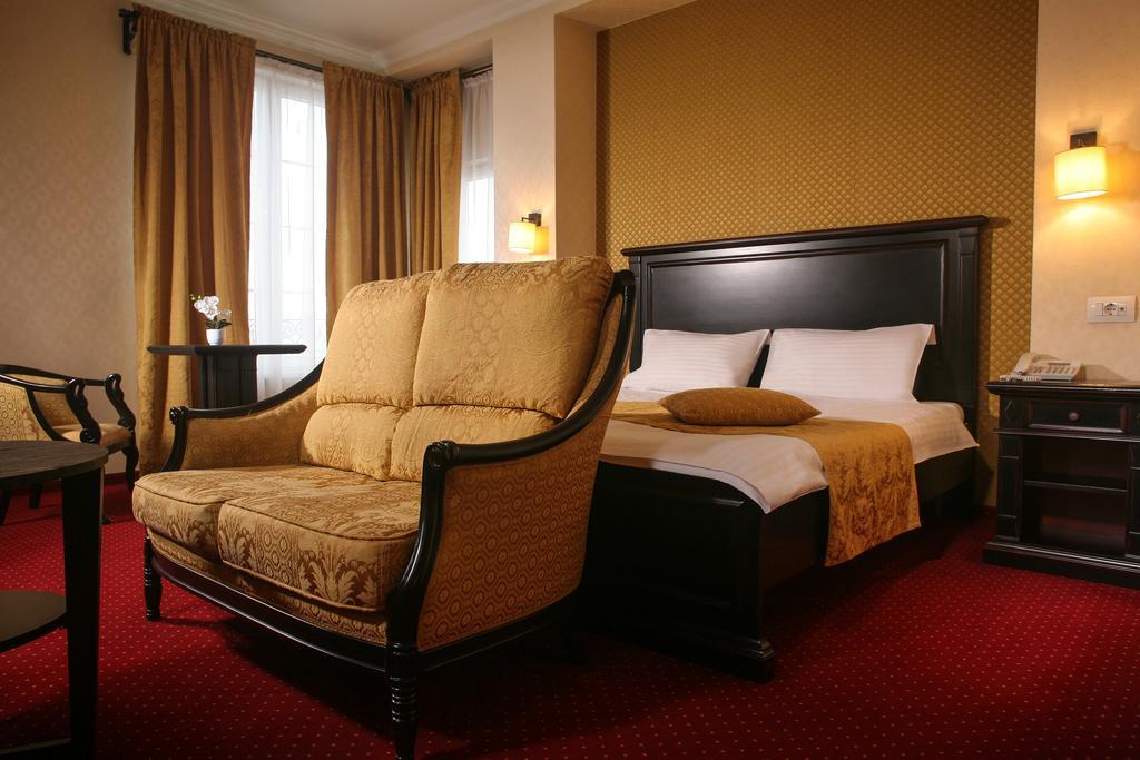 Hotel Novera Timisoara Bagian luar foto